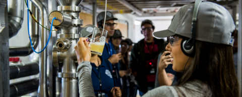 Ambev abre as portas ao público com tour cervejeiro gratuito