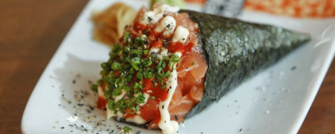 WikiMaki inaugura unidade e tem combinados e temakis a R$ 1