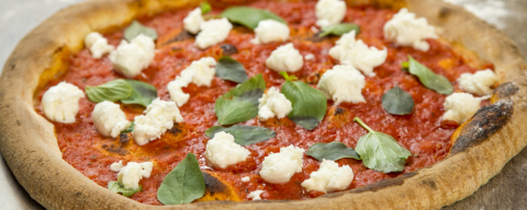 Pizzaria se inspira na tradição paulistana e dispensa invencionices