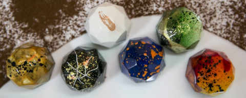 Joias de comer: conheça os bombons que parecem pedras preciosas