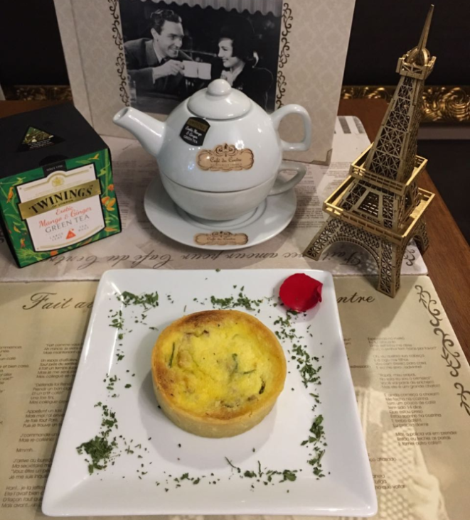 Quiche lorraine acompanhado e chá de manga com gengibre. Foto: Divulgação