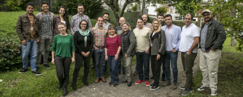 Chefs e produtores do PR levam barreado, carne de onça e chope local para maior congresso de gastronomia