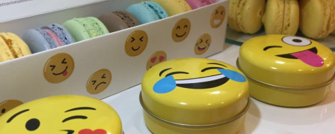 Chocolateria em Curitiba cria macarons em formato de emojis 😍
