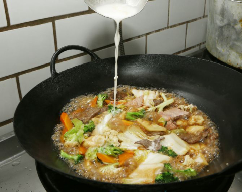 Tradicional open de yakisoba em Curitiba é neste domingo (19)