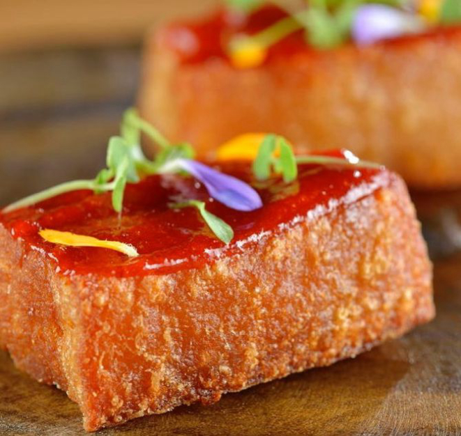 Pancetta fresca com goiabada, da Casa do Porco. Foto: Divulgação