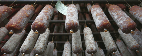 Lei que desburocratiza produção e comercialização de queijos e embutidos é aprovada