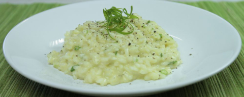 Risoto superfácil: aprenda a receita italiana cacio e pepe