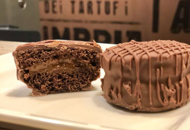 Pão de mel com recheio de cumaru e trufa. Foto: Divulgação