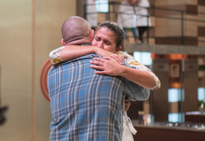 Erro de ponto da carne e molho muito ácido eliminou a paulista Katleen. Foto: Carlos Reinis/ Band