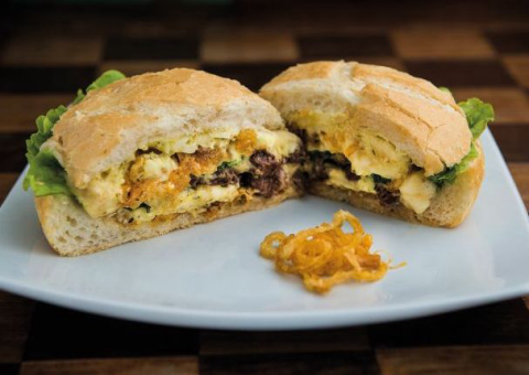 No prato e no pão: dois clássicos com mignon que você deve conhecer