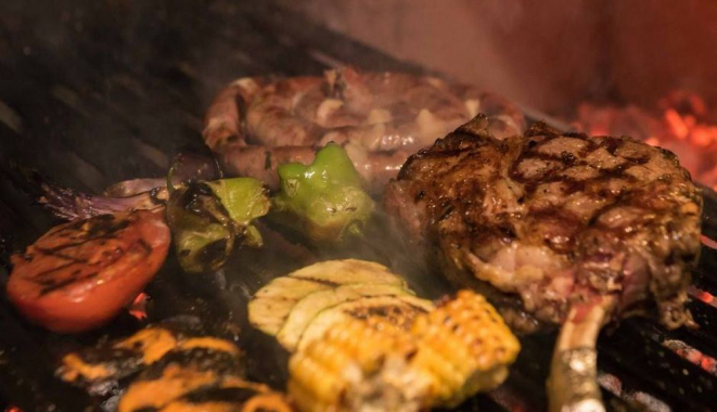 Onze operações do Eat's On servem almoço executivo. Foto: reprodução Facebook.