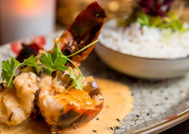 O menu completo tem entrada, prato principal e sobremesa a R$ 79,90 por pessoa. Foto: reprodução Facebook.