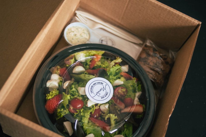 As verduras e legumes são adquiridas quase todos os dias no projeto Horta do Chef. Foto: divulgação.