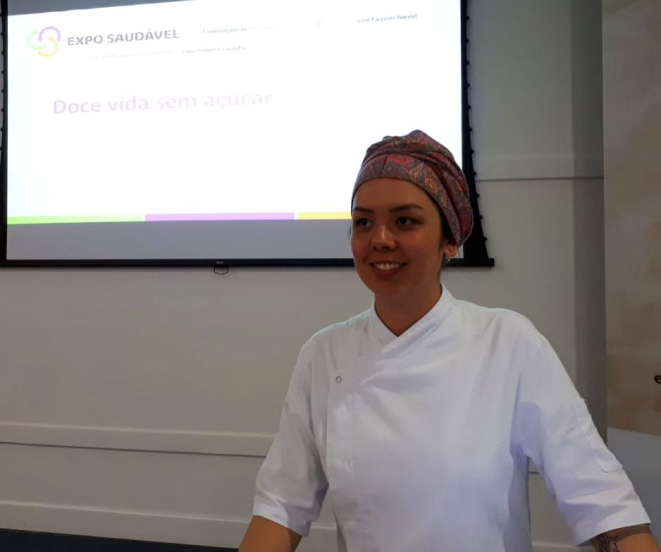 Segundo a professora de confeitaria, o consumo excessivo de açúcar refinado não é de agora. A herança cultural dos colonizadores portugueses e até mesmo dos próprios indígenas moldou o paladar dos brasileiros. Foto: Guilherme Grandi/Gazeta do Povo.