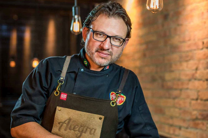 O chef Maurício Dobis ensinará a fazer um corte suíno para as celebrações natalinas. Foto: divulgação.