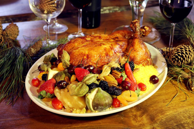 O peru foi cotado a R$ 60 pela pesquisa da Cuponation. Na Panificadora Pantucci, a ave com recheio de brioche e frutas custa R$ 270. Foto: divulgação.