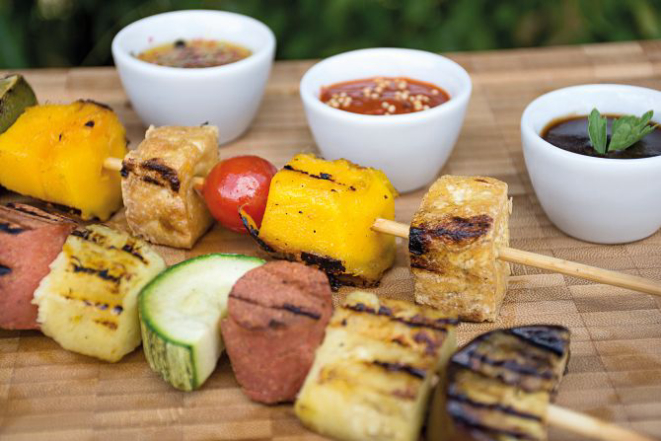 As frutas grelhadas do chef Vladimir Scanavaca. Foto: Nay Klym/Gazeta do Povo