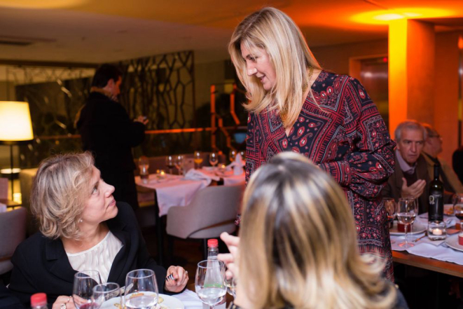 No passeio, Tânia leva os participantes para provar os pratos mais criativos dos restaurantes. Foto: divulgação.