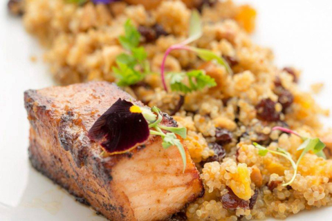 Premiadíssimo em São Paulo, Extásia abre as portas em Curitiba