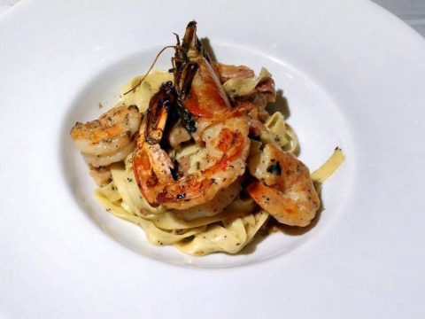 Menu de verão do Ernesto tem até “coquetel de camarão desconstruído”