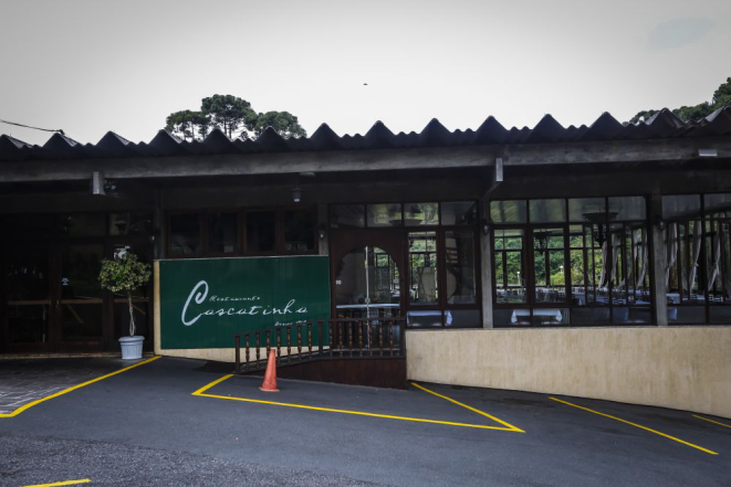 Restaurante Cascatinha. Foto: Andre Rodrigues / Gazeta do Povo.