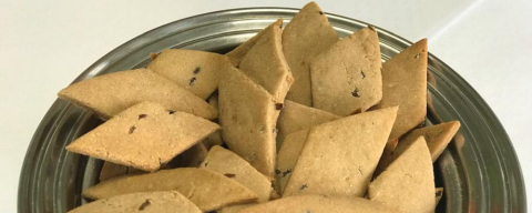 Pesquisador transforma prato de arroz e feijão em biscoito