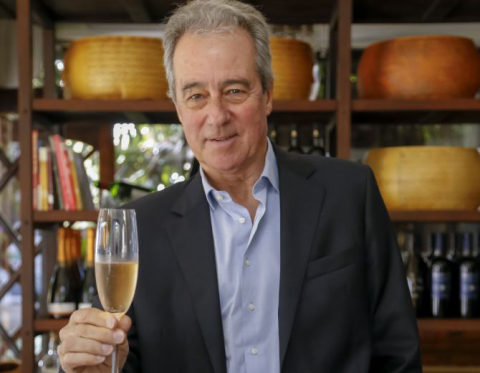 Premiado enólogo europeu lança no Brasil espumante criado para o casamento de filha