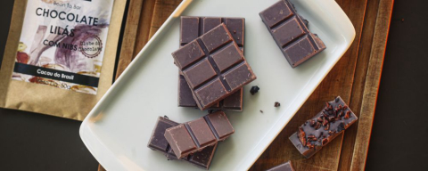 Depois do chocolate naturalmente rosa, marca lança chocolate lilás