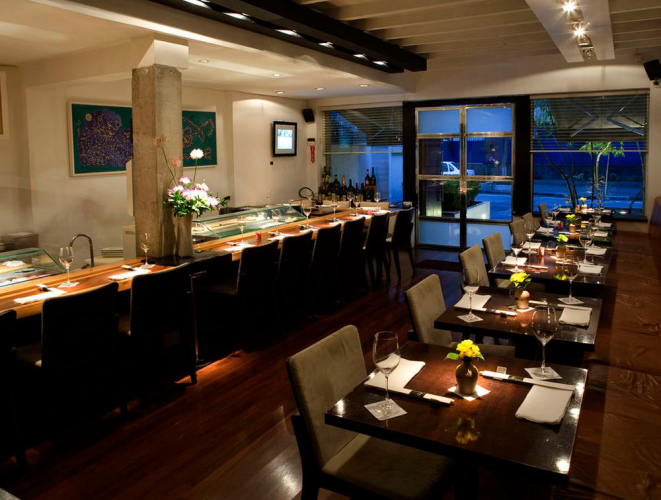 O pequeno restaurante do chef Jun Sakamoto. Foto: reprodução/Guia Michelin.