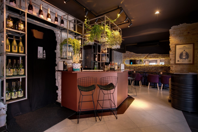 Novo bar de drinks fará parte da unidade do King Temaki do Batel. Foto: Juan Azevedo / divulgação.