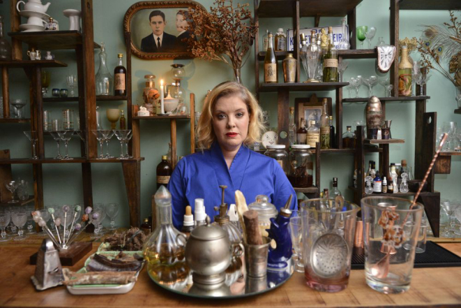 A jornalista, mixologista e pesquisadora Neli Pereira vai falar sobre a importância de se voltar às raízes, o resgate de ingredientes bem brasileiros. Foto: João Sal/divulgação.