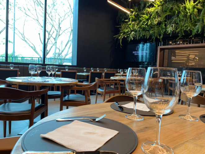 O restaurante tem um cardápio inspirado nas cozinhas italiana e mediterrânea. Foto: Guilherme Grandi/Gazeta do Povo.