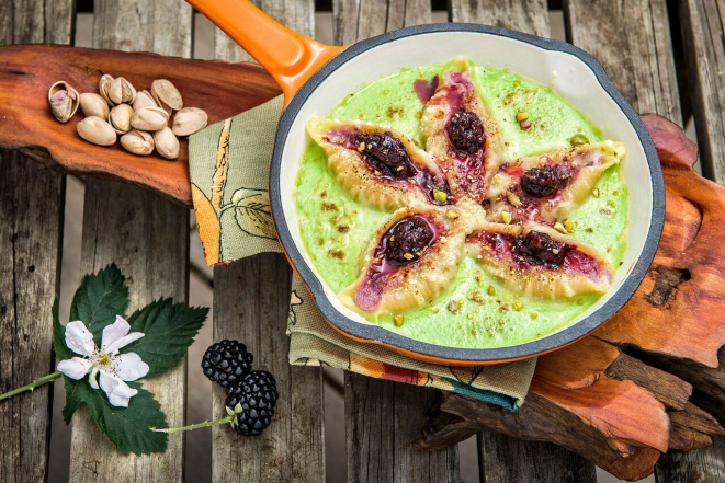 Conchiglione feito pela chef Vânia Krekniski, do Limoeiro. Foto: Letícia Akemi/Gazeta do Povo