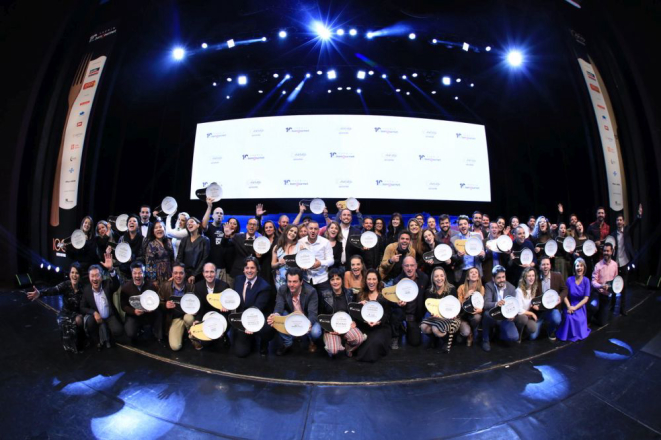 Destaque para os premiados de 2019. Foto: Michel Willian/Gazeta do Povo.