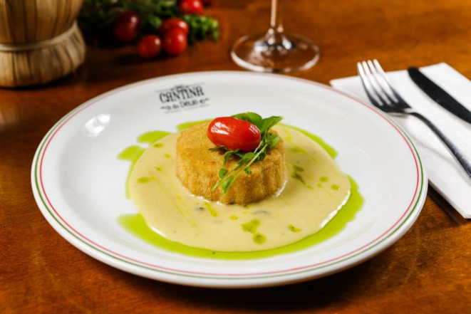 Na Cantina do Délio, a Polenta con Fonduta Di Gorgonzola. Foto: Michel Willian / Gazeta do Povo