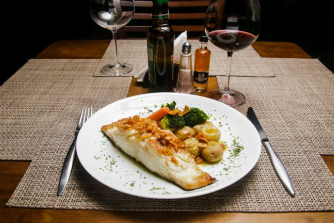 Bacalhau à Lagareiro. Foto: Michel Willian / Gazeta do Povo