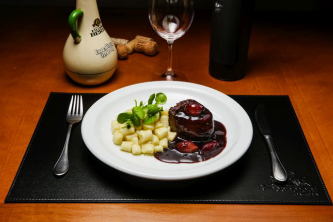 Mignon Marchand du Vin, no Maccherni Trattoria. Foto: Michel Willian / Gazeta do Povo