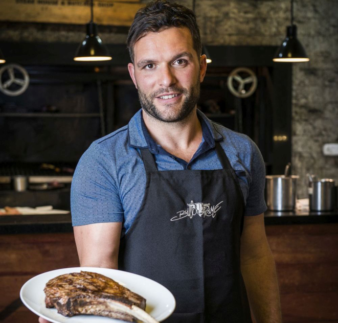 Marcos Canan, da Bull Prime, pretende chegar a 15 lojas até 2022. Foto: Letícia Akemi/Gazeta do Povo.