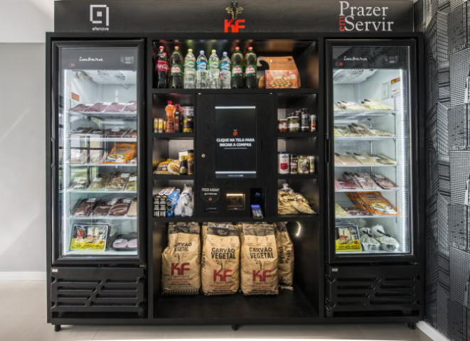Sistema de autosserviço da KF Grill em condomínio de apartamentos em Curitiba. Em um ano, empresário quer implantar o negócio em todo o Brasil. Foto: Letícia Akemi / Gazeta do Povo