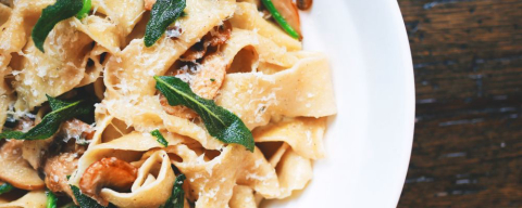 Mestre em cozinha italiana corrige os 5 erros mais cometidos ao preparar massa