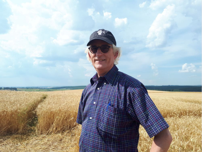 Michel Suas na Fazenda São José, em Palmeira. Foto: Flávia Schiochet/Gazeta do Povo