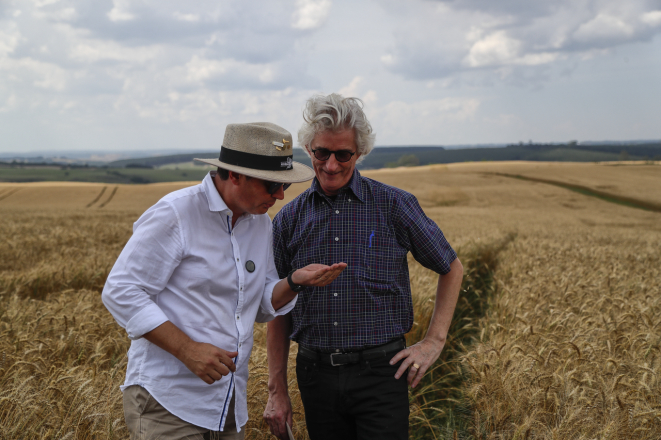 Marcelo Vosnika, da Moageira Irati, e Michel Suas, da San Francisco Baking Institute. Foto: Jonathan Campos/Gazeta do Povo