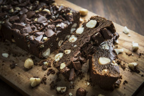 Barrinha de chocolate com castanhas