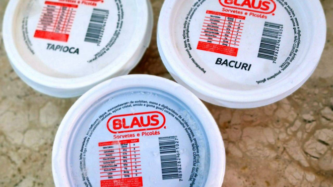 Os sorvetes amazônicos. O de açaí é puro, sem as misturas que nos oferecem por aqui.