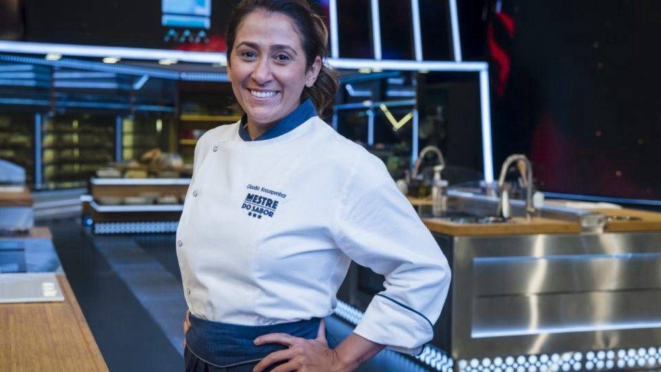 Chef Claudia Krauspenhar na cozinha do programa Mestre do Sabor, onde arrasaria com sua Costela de Pacu.