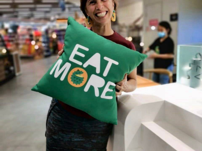 Produtos nada complicados, despretensiosos, te convidam a consumir mais, a comer mais, a levar Durian para casa.