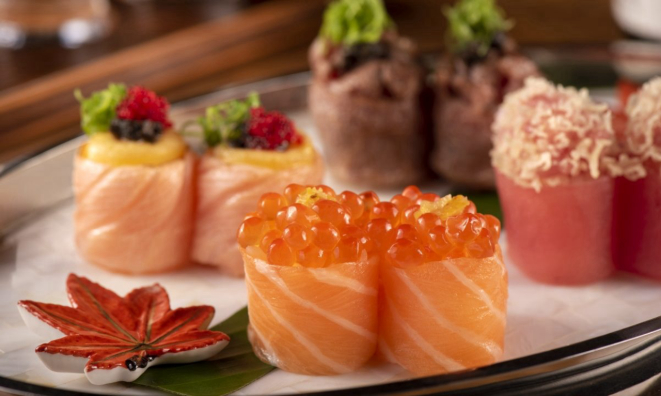 Sushis do Aizu Japanese Cuisine.