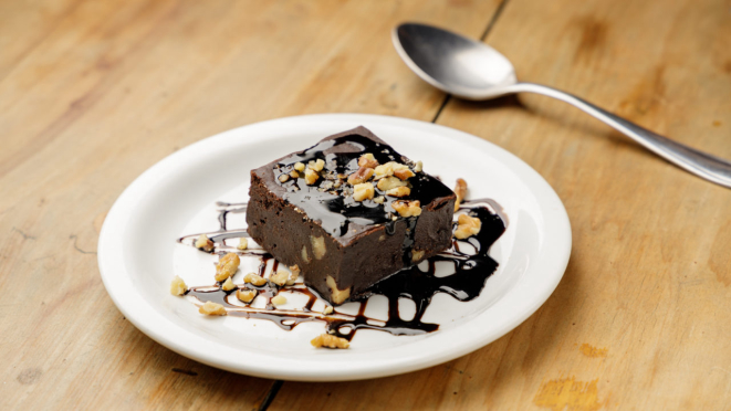 Brownie de chocolate com nozes, do Avenida Paulista Pizza Bar | Foto: Fernando Zequinão