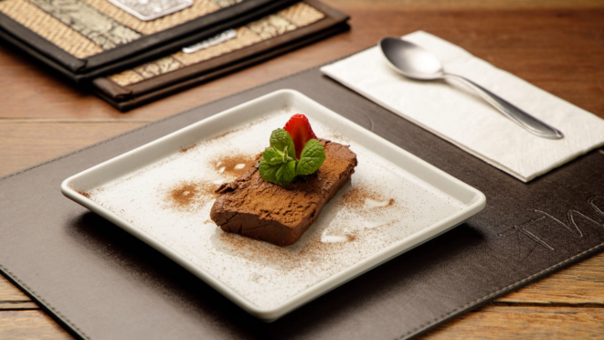 Mousse de chocolate, do Thai | Foto: Fernando Zequinão