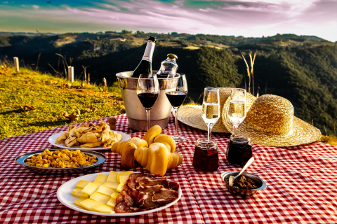 Livro resgata memórias da gastronomia e do vinho da Serra Gaúcha. E dá pra baixar de graça!